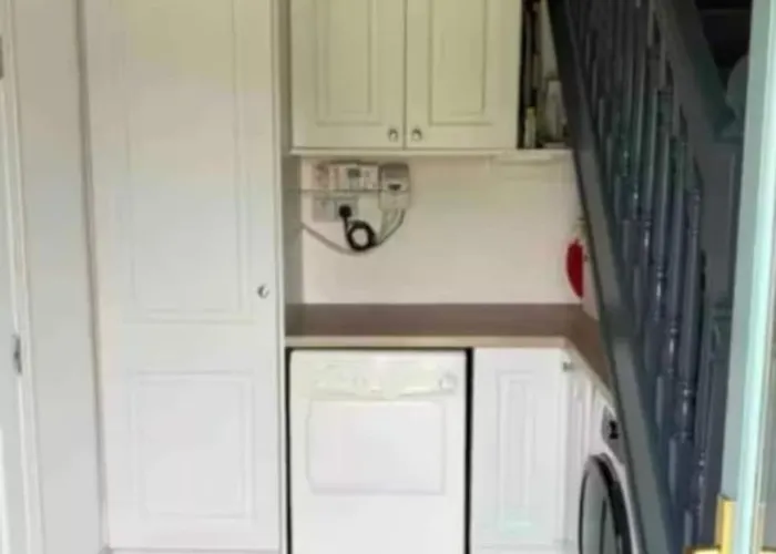 Superb Large 5 Bedroom Home, 6 Beds, Sleeps 10-11 Guest, With Lovely Mountain Views * Килларни